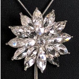 Crystal Flower Bolo Necklace Silver Tone‎ Marquise Cluster Adjustable Tassels